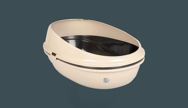 Litter Boxes & Accessories